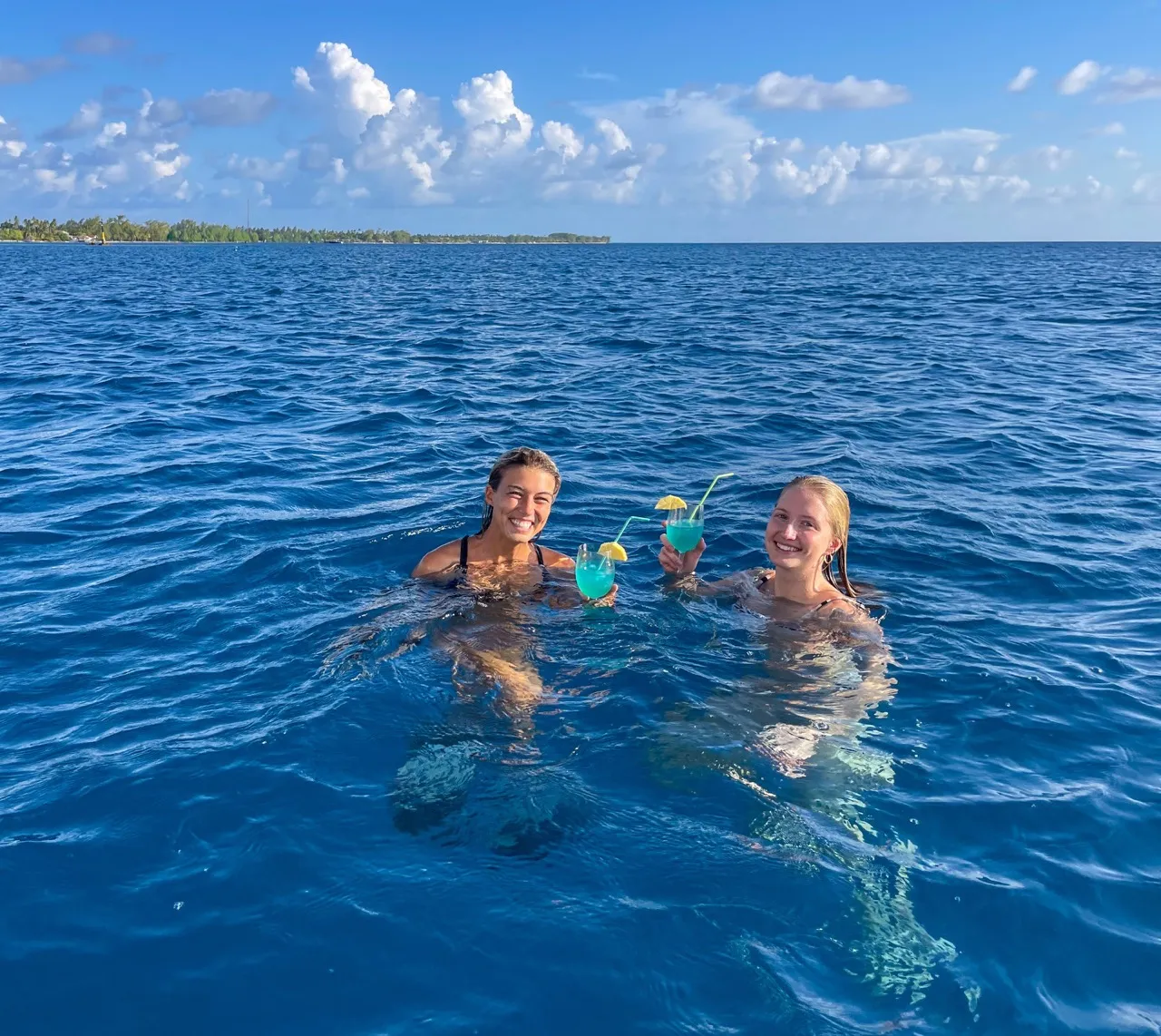 Life onboard S/Y Infinitea